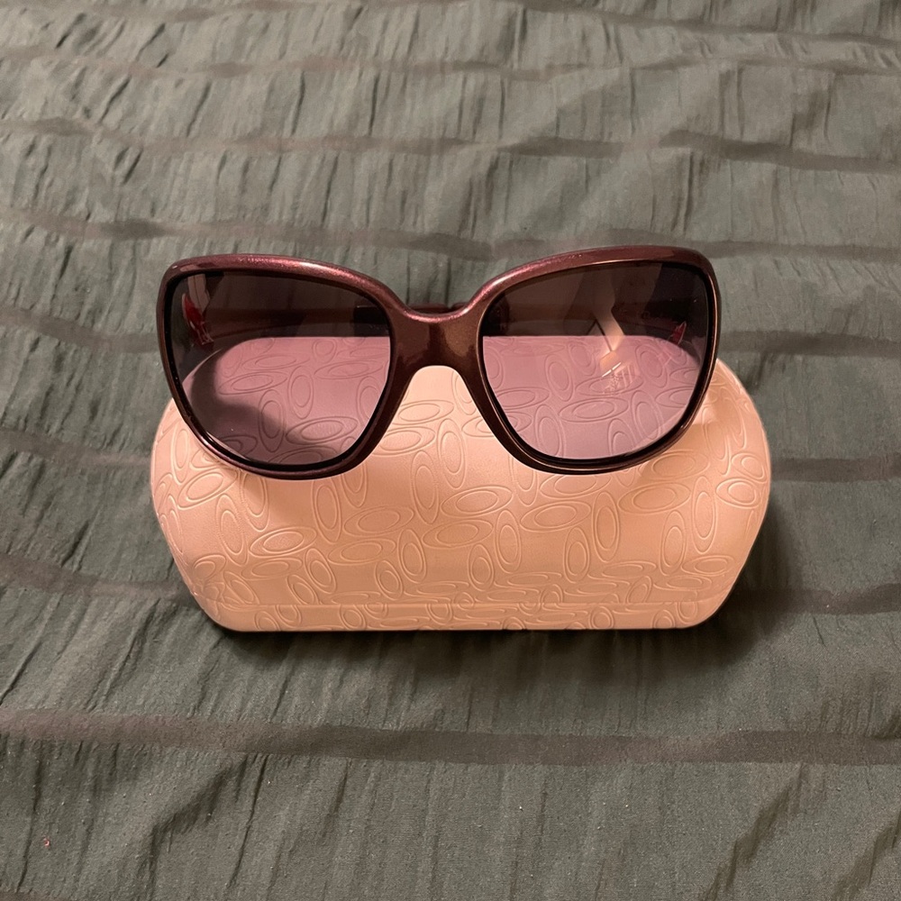 Oakley “Obsessed” Sunglasses